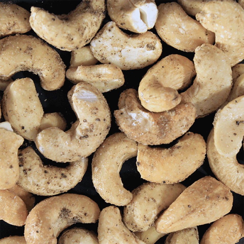 Raw cashews for outlet sale